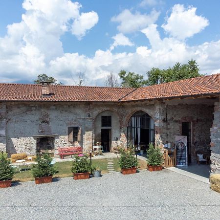 B&B Il Cortile Biella Exterior photo